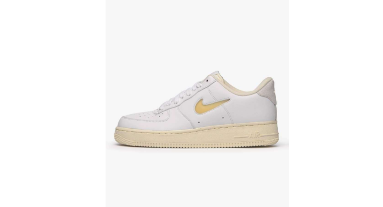 40 % de remise sur une sélection de Baskets Air Force 1 – Ex : Air Force 1 07 LX