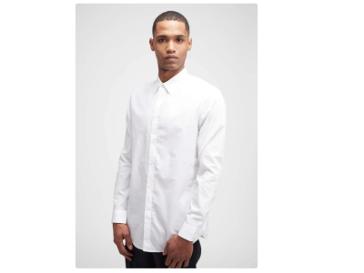 Profitez de 92 % de réduction sur une sélection d’articles Arket – Ex : Chemise slim Homme