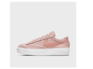 50 % de remise : Blazer Low Platform Essentials – Baskets Nike