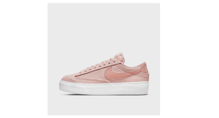 50 % de remise : Blazer Low Platform Essentials – Baskets Nike