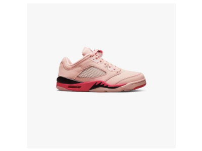 Economisez 50 % : Baskets Wmns Air Jordan 5 Retro Low