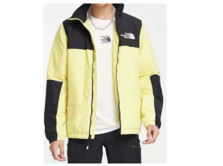 -62 % : The North Face – Doudoune homme Gosei – Jaune et noir