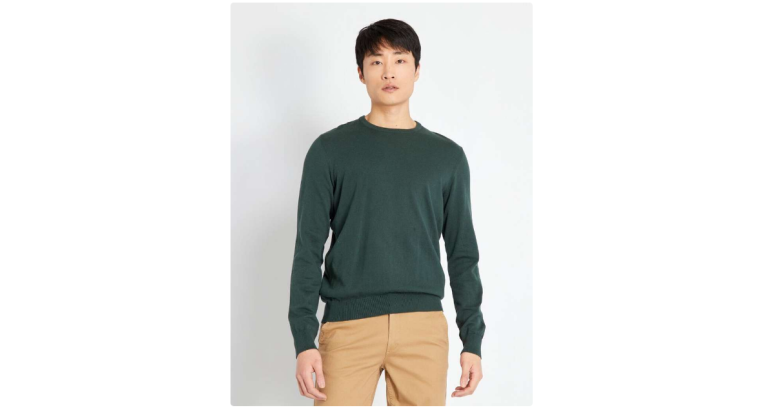 -50 % : Pull uni à col rond pour homme – Vert sapin
