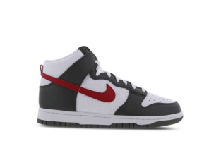 Jusqu’à -41 % : Baskets Nike Dunk High