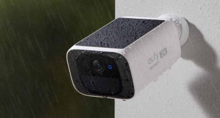 Caméra Surveillance Eufy Security SoloCam S220 Caméra Solaire disponible sur Amazon