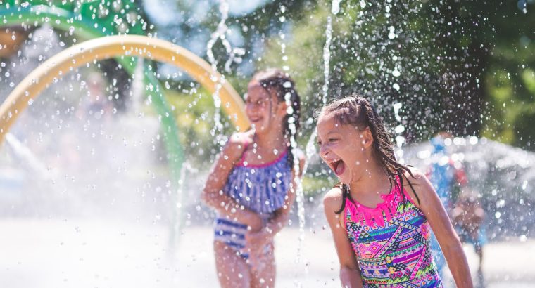 Profitez de l’Été : Piscine à 1€, parcs et musées ouverts en soirée