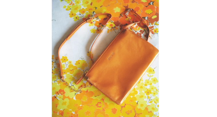 60% de remise : Pochette Aimer Orange BOCAGE